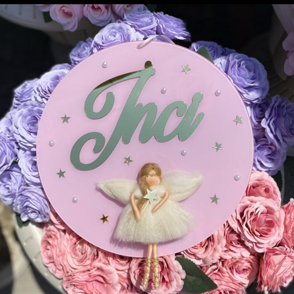 PEMBE PERİLİ İSME ÖZEL KAPI SÜSÜ